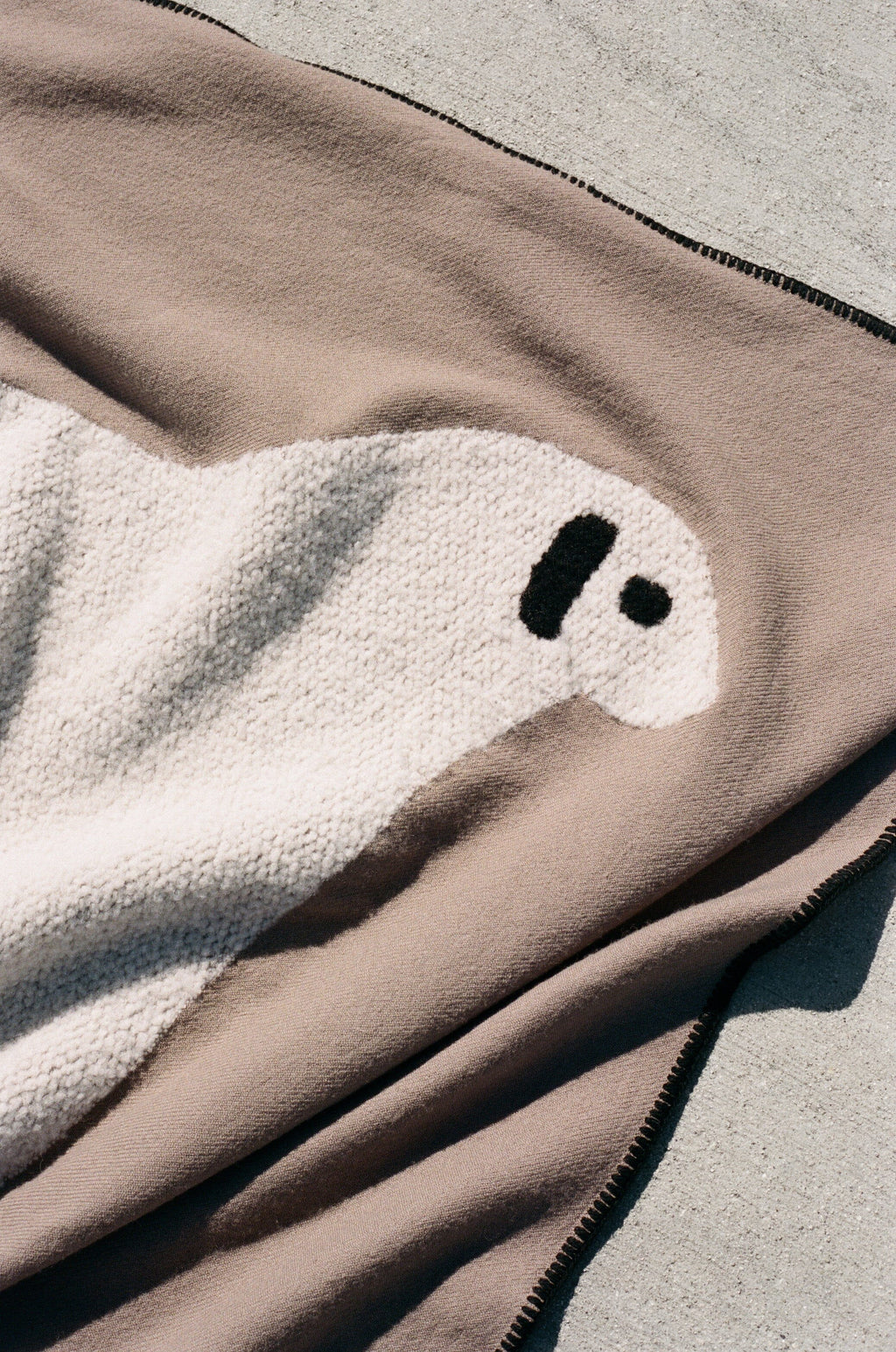 SHEEP THROW | TRUFFLE