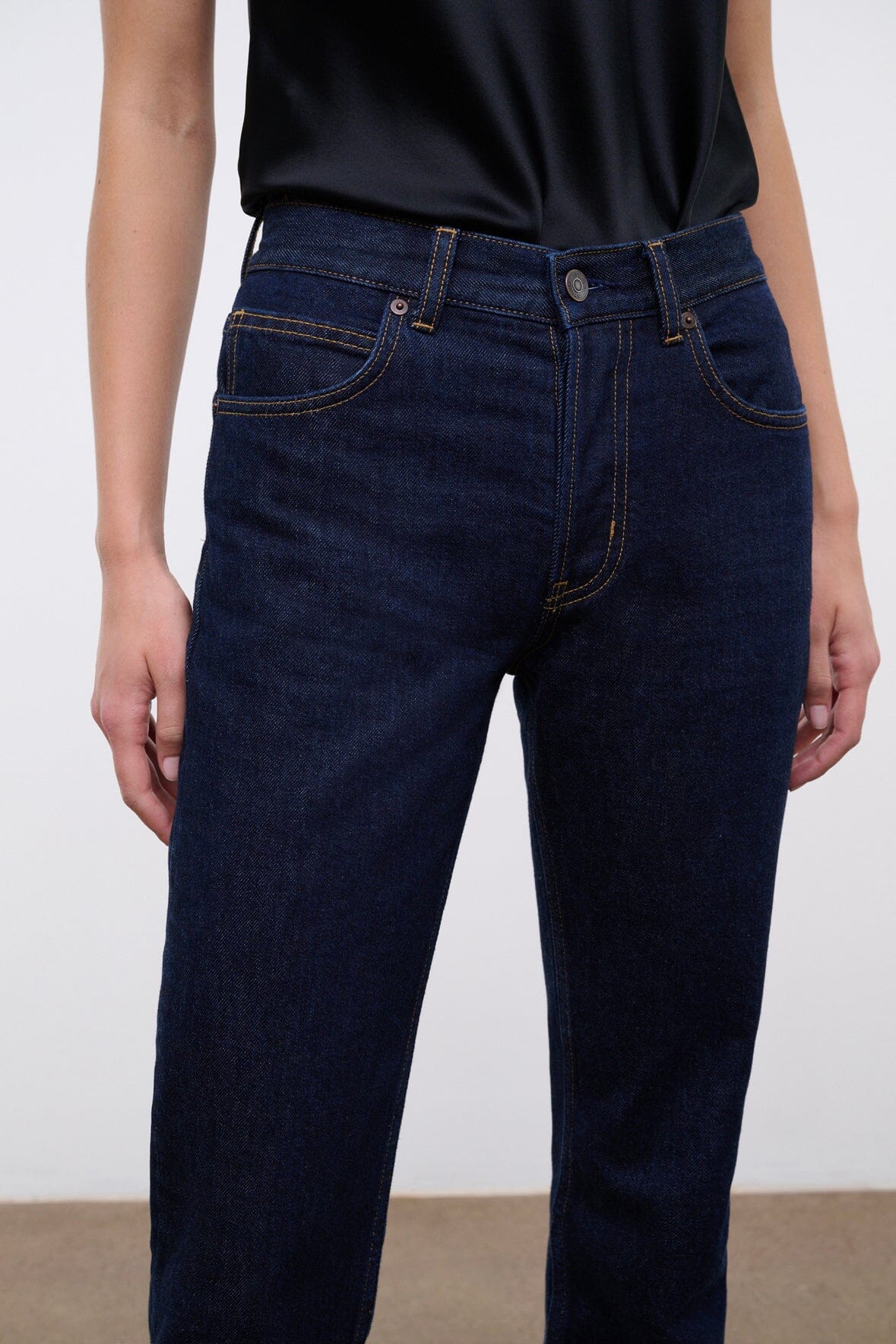 TEDDY STRAIGHT JEAN | INDIGO