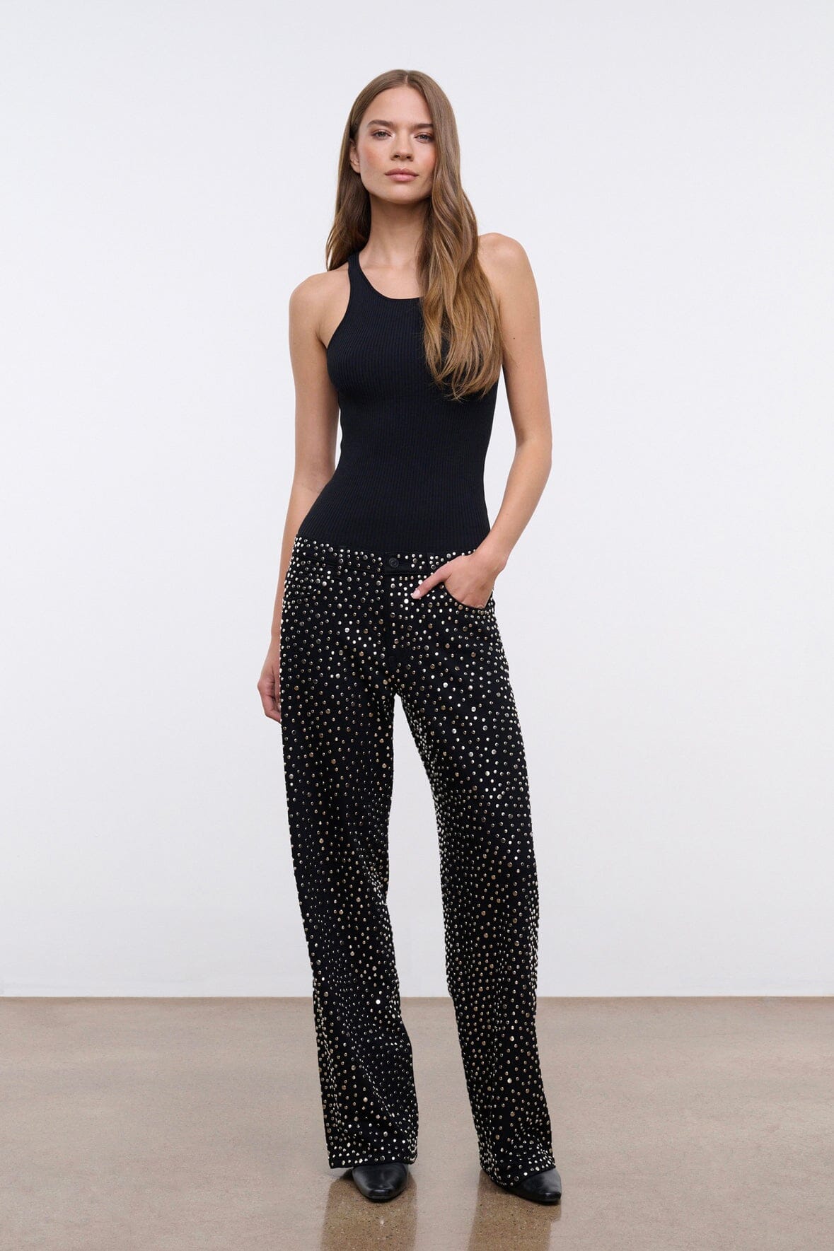 GUS STUDDED RELAXED JEAN | BLACK