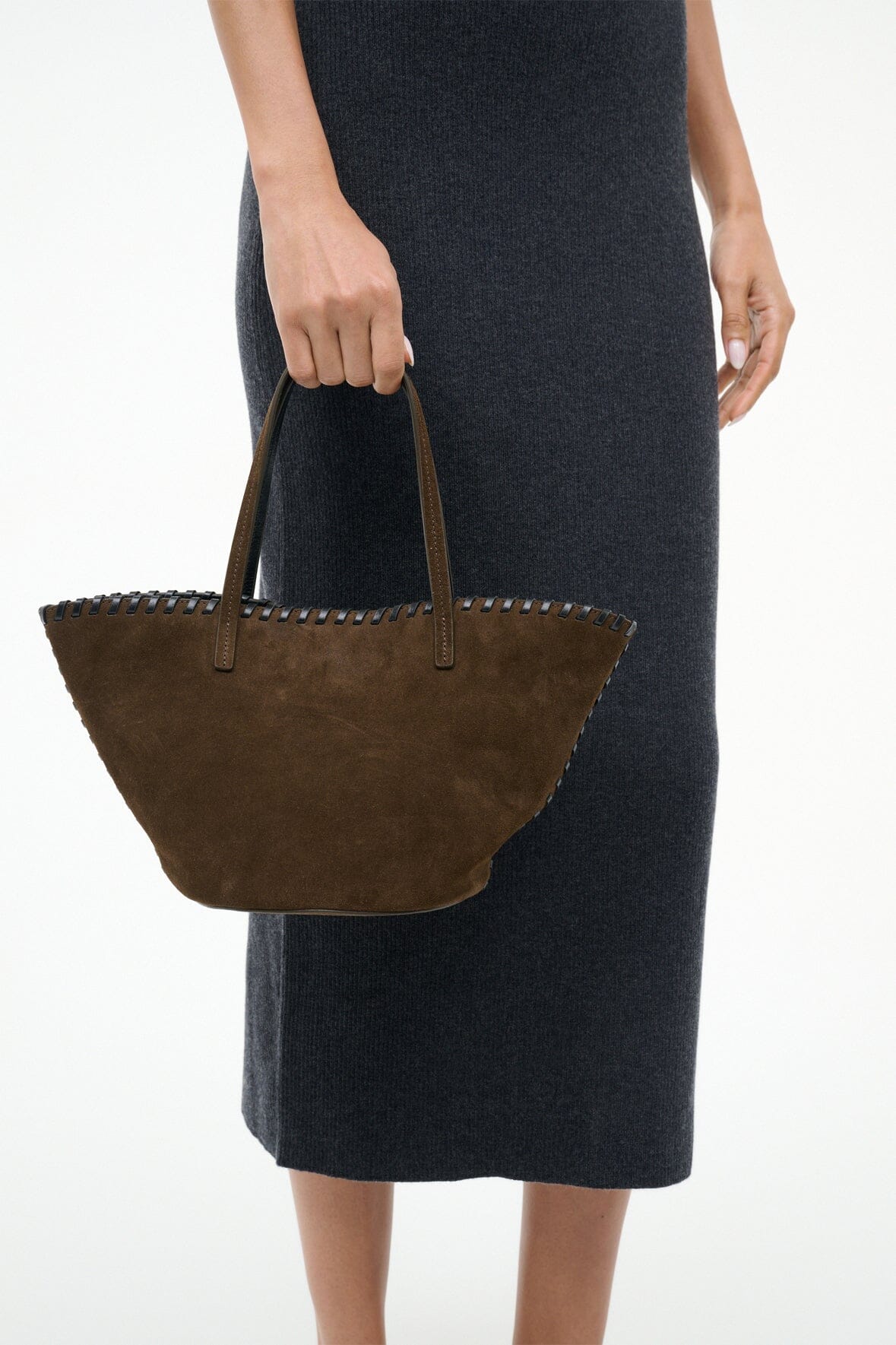 CARO BUCKET BAG | TRUFFLE SUEDE