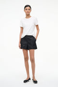 TAURUS SHORT | BLACK