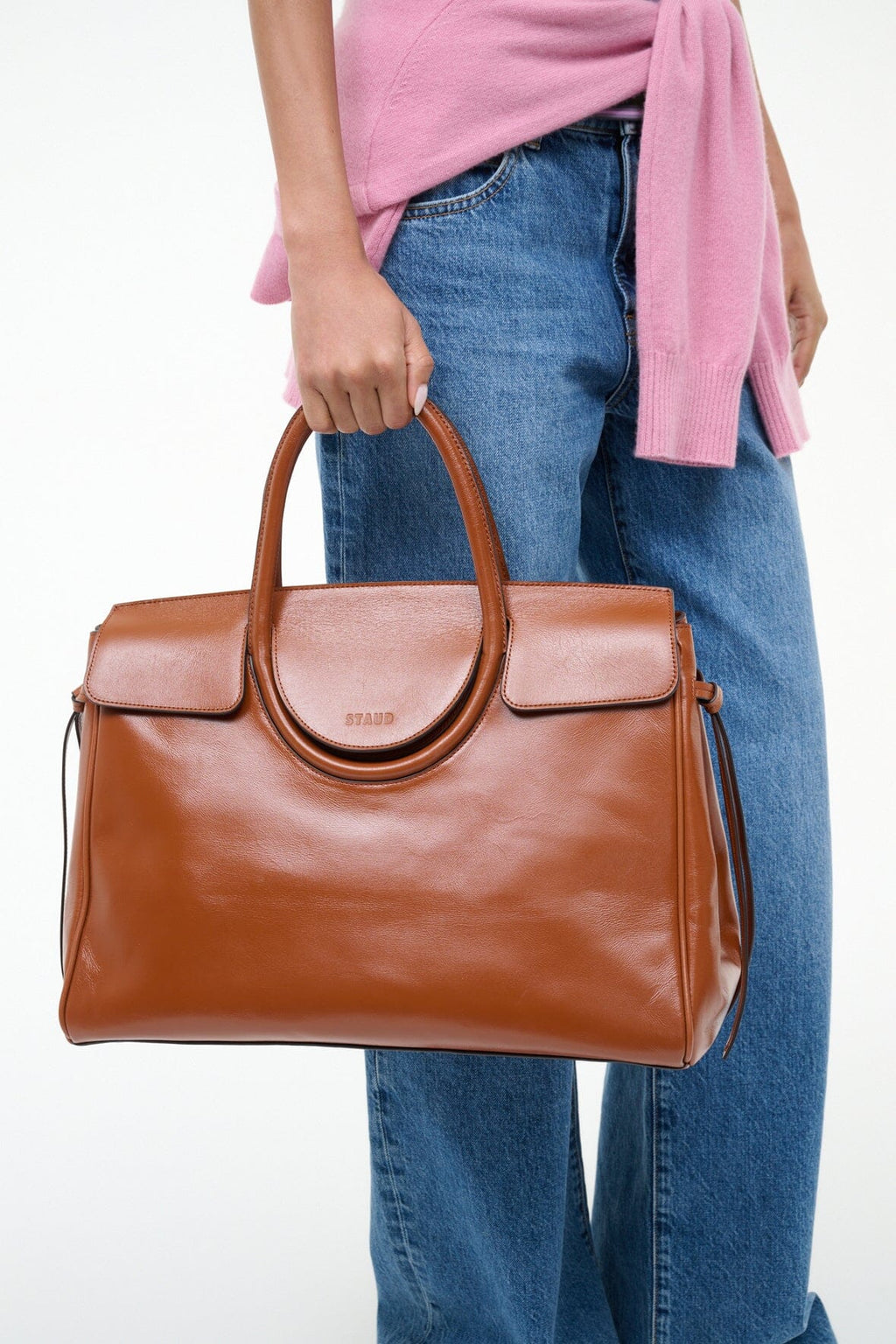 MAUDE CARRYALL | TABAC