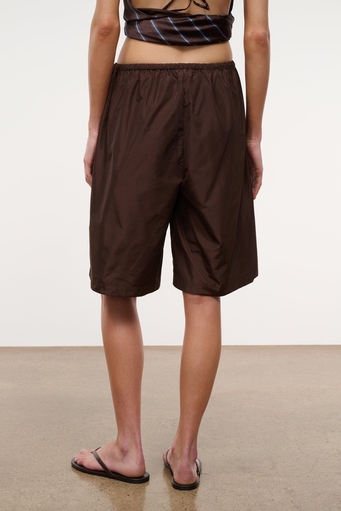 MATEO BERMUDA SHORT | EARTH