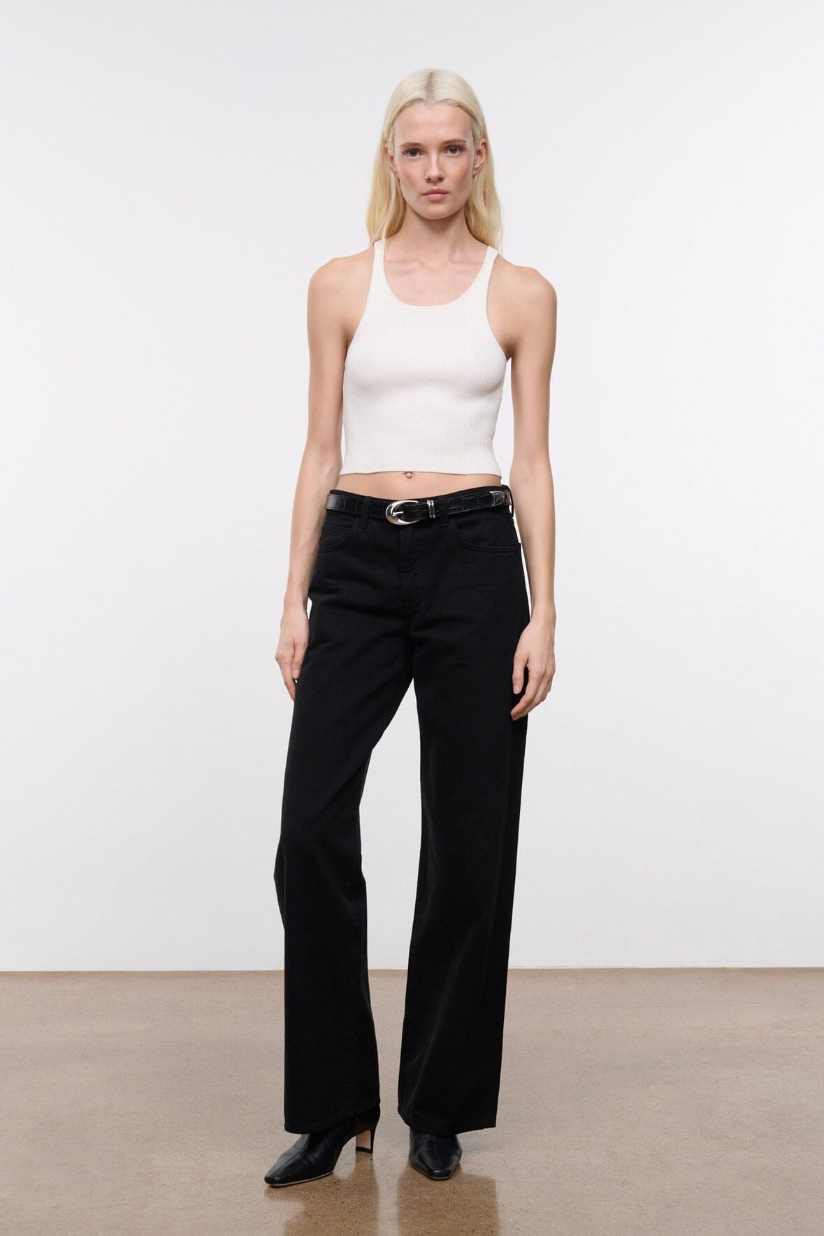 MOON BUCKLE BELT | BLACK CROCO