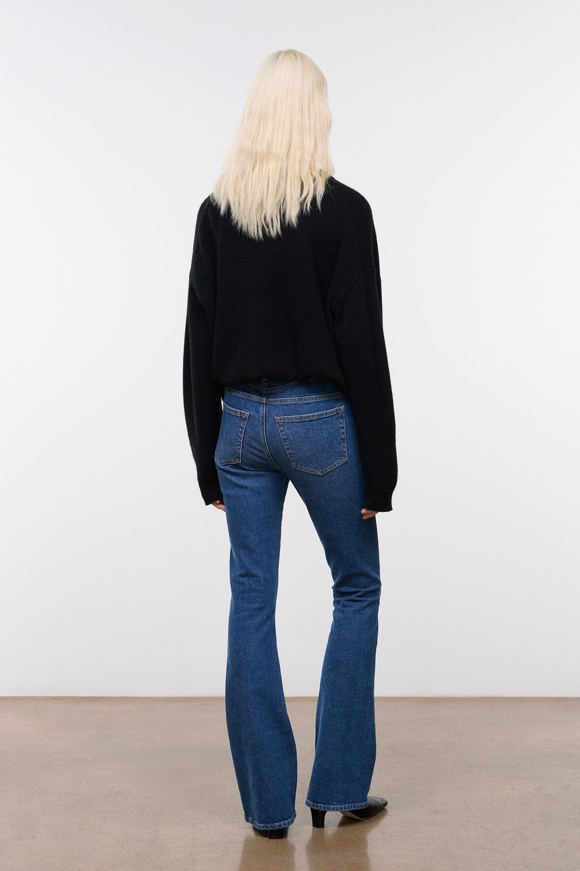 KYLE STRETCH FLARE JEAN | STONE BLUE
