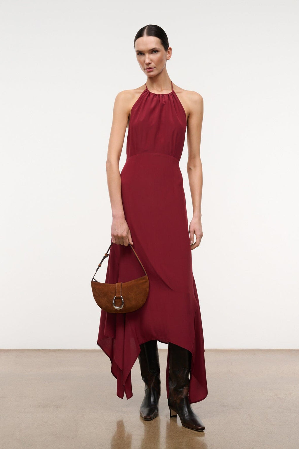 HARLOW CRESCENT SHOULDER BAG | TABAC