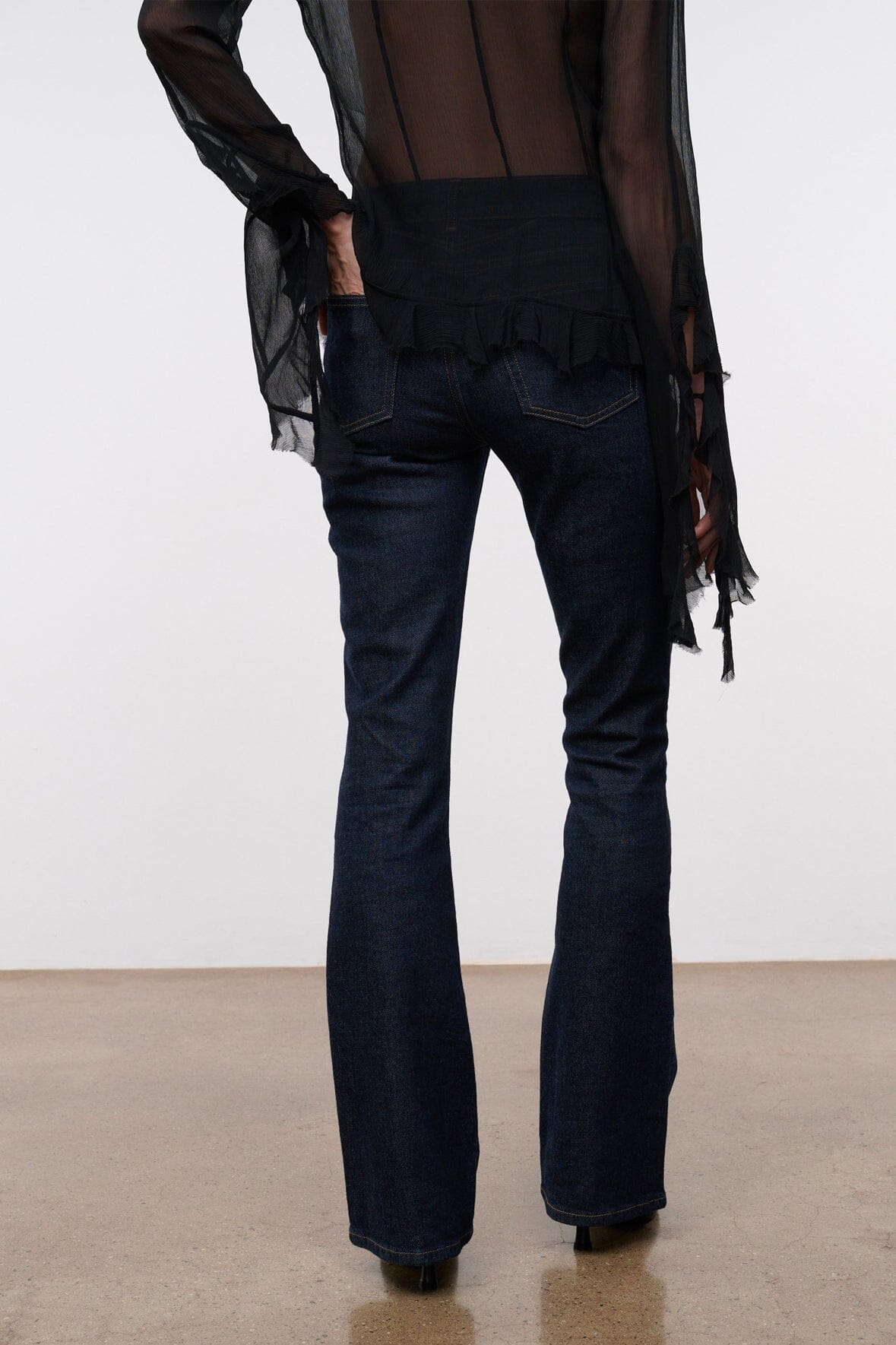 KYLE STRETCH FLARE JEAN | INDIGO