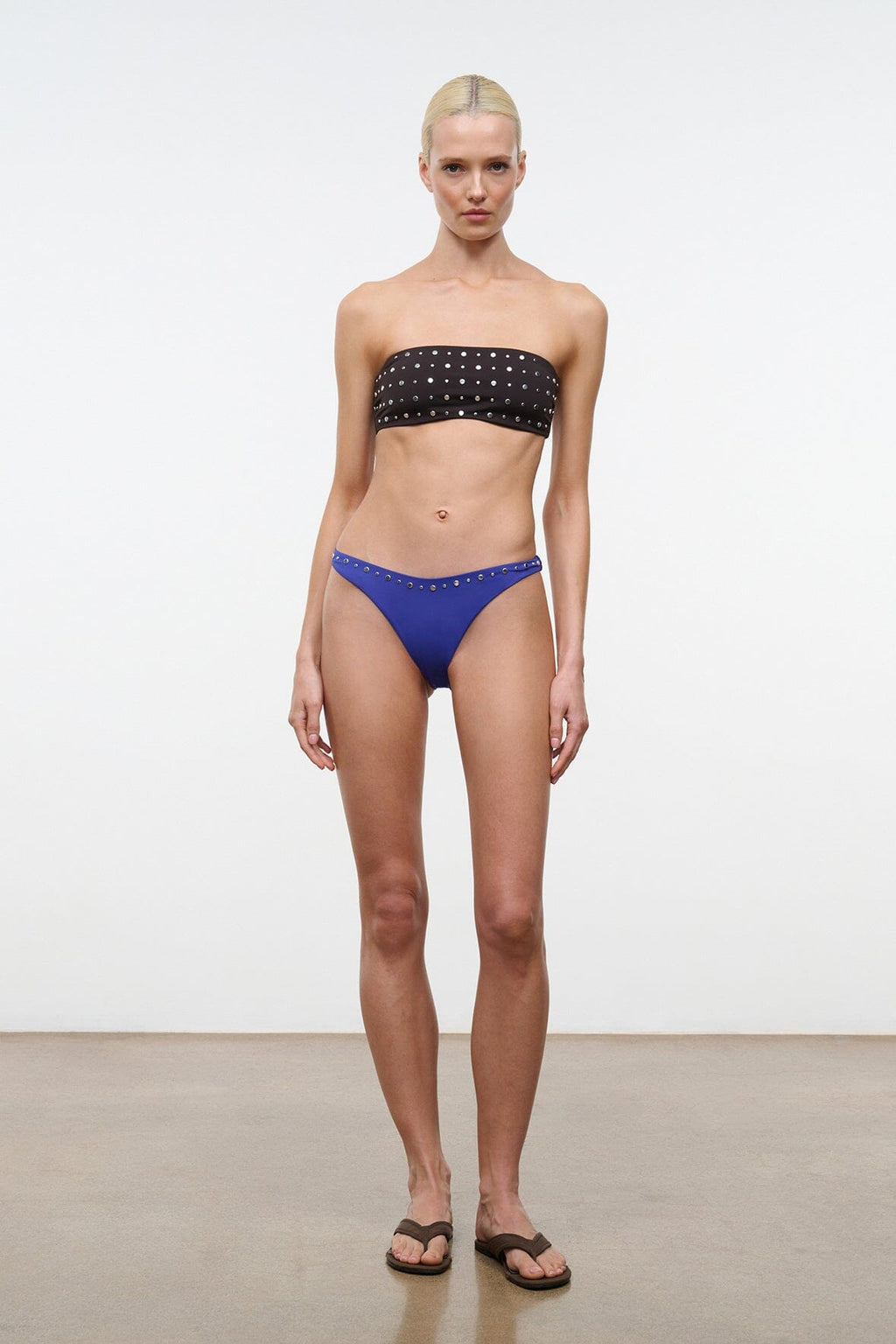 SARA BIKINI TOP | ESPRESSO STUDS