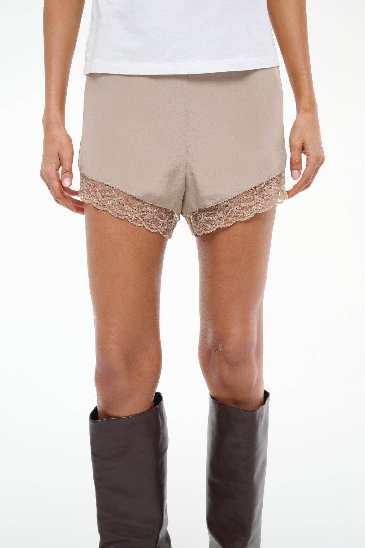 VON SILK SHORT | DUNE