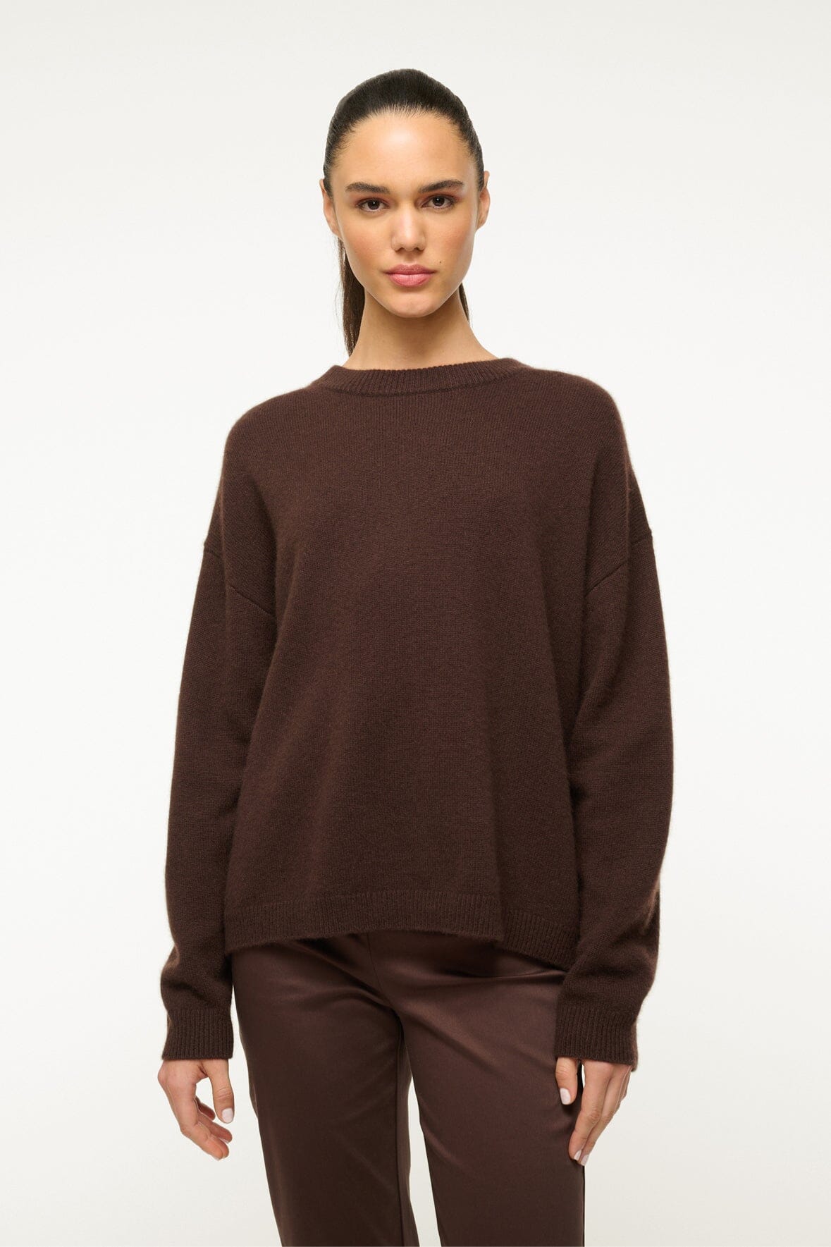 SERRANO CASHMERE RELAXED CREW | DARK CHOCOLATE
