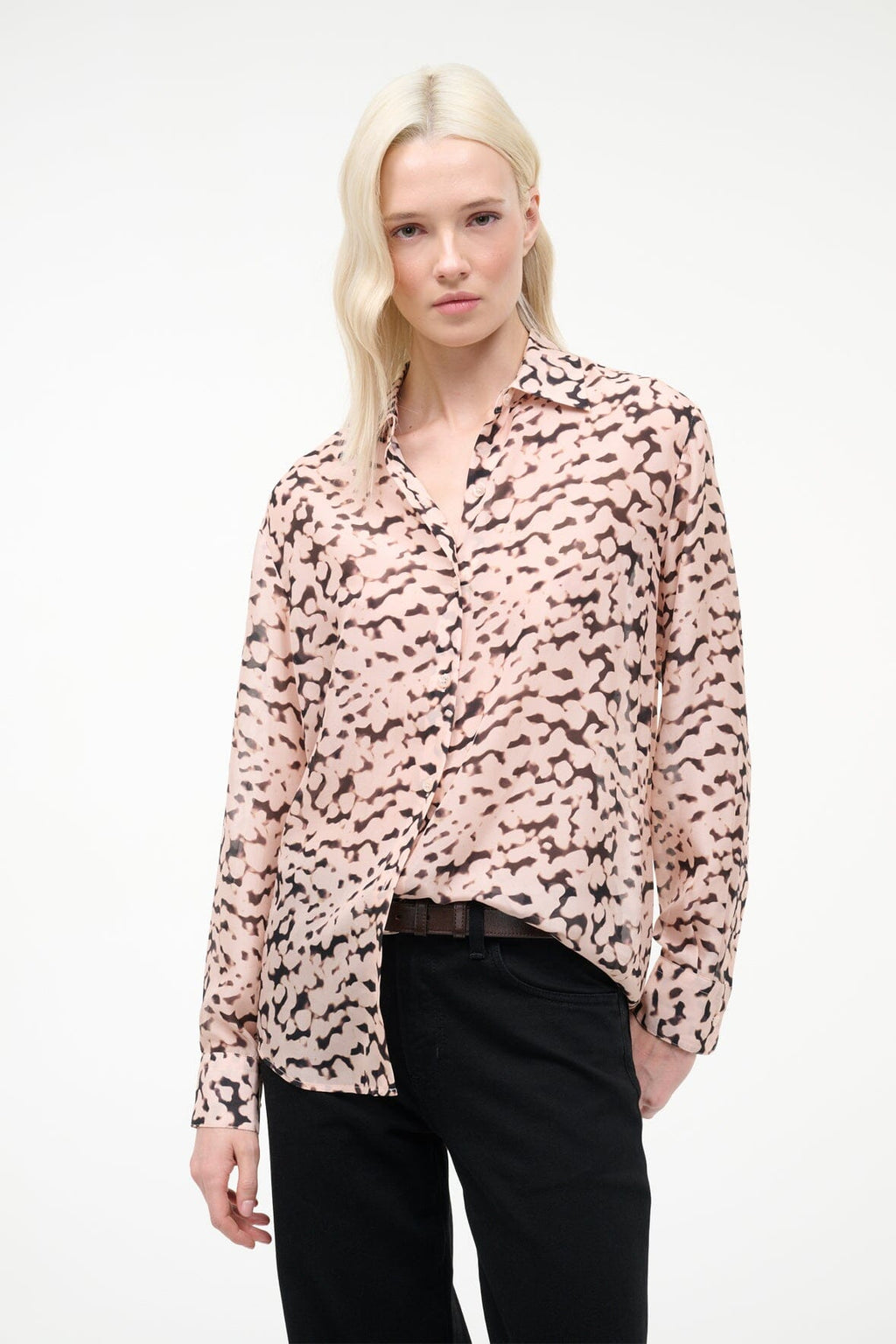 ROXBURY SILK SHIRT | ALMOND BLACK