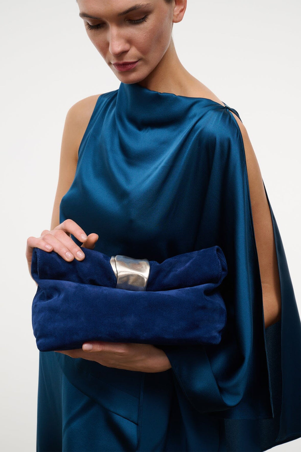 CUFF CLUTCH | COBALT