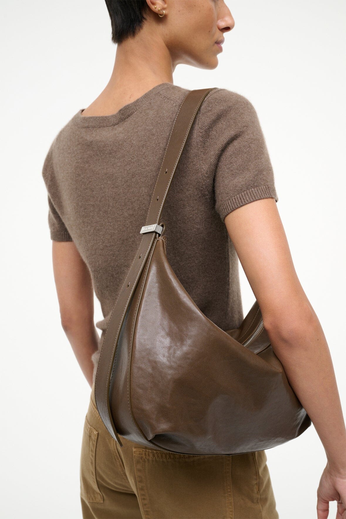 LARGE DEMY SHOULDER BAG | TRUFFLE