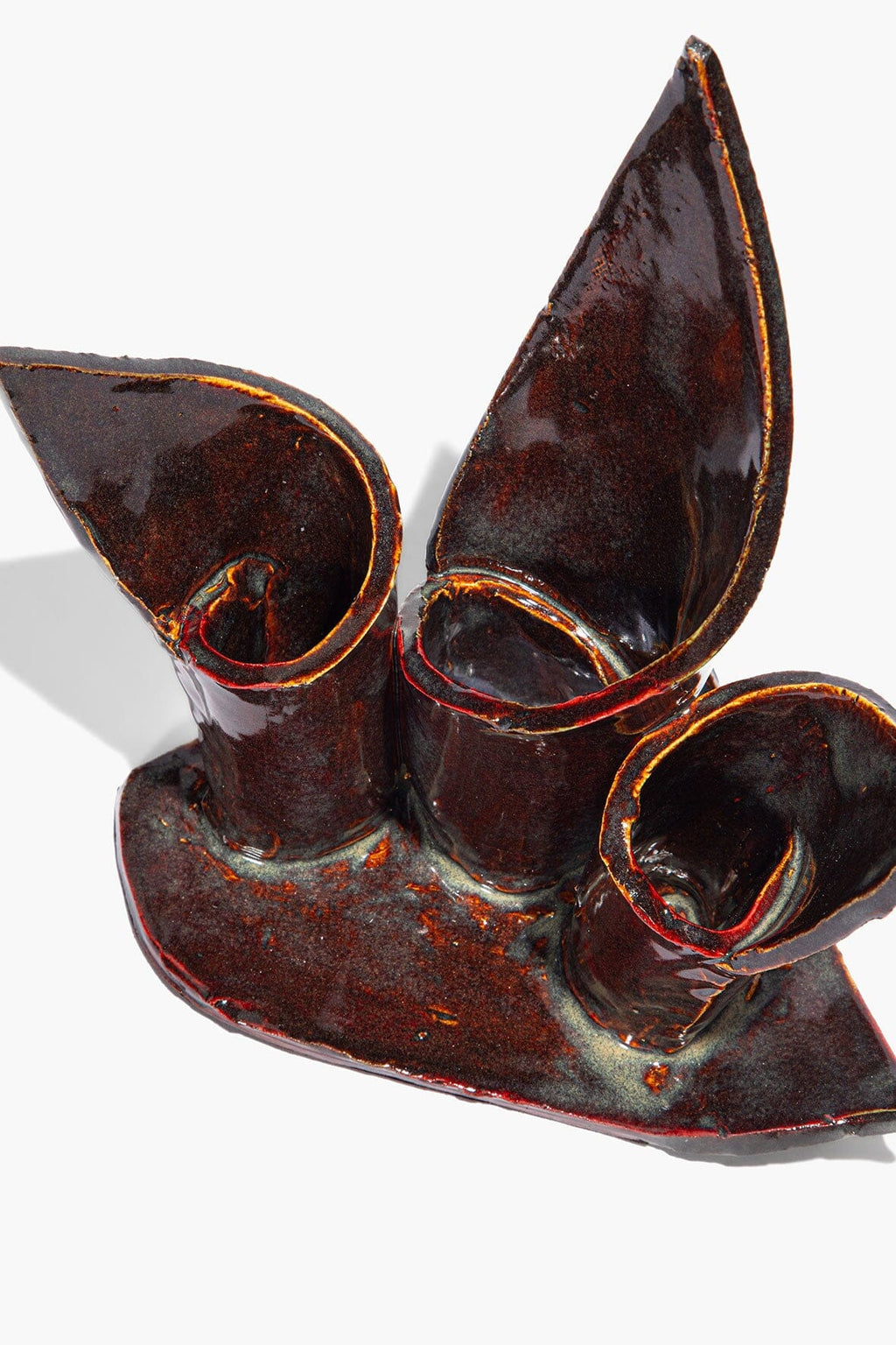 CERAMIC TRIPLE CANDLESTICK HOLDER | MAROON WASH GLAZE