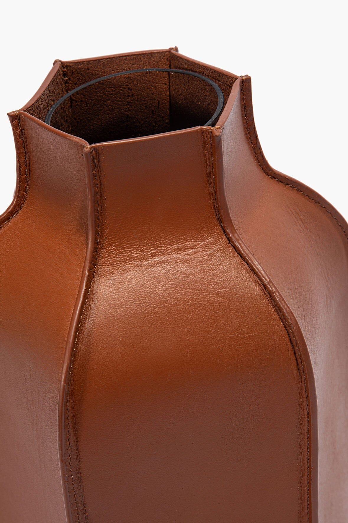 HOLLIS LEATHER BOTTLE VASE | TAN