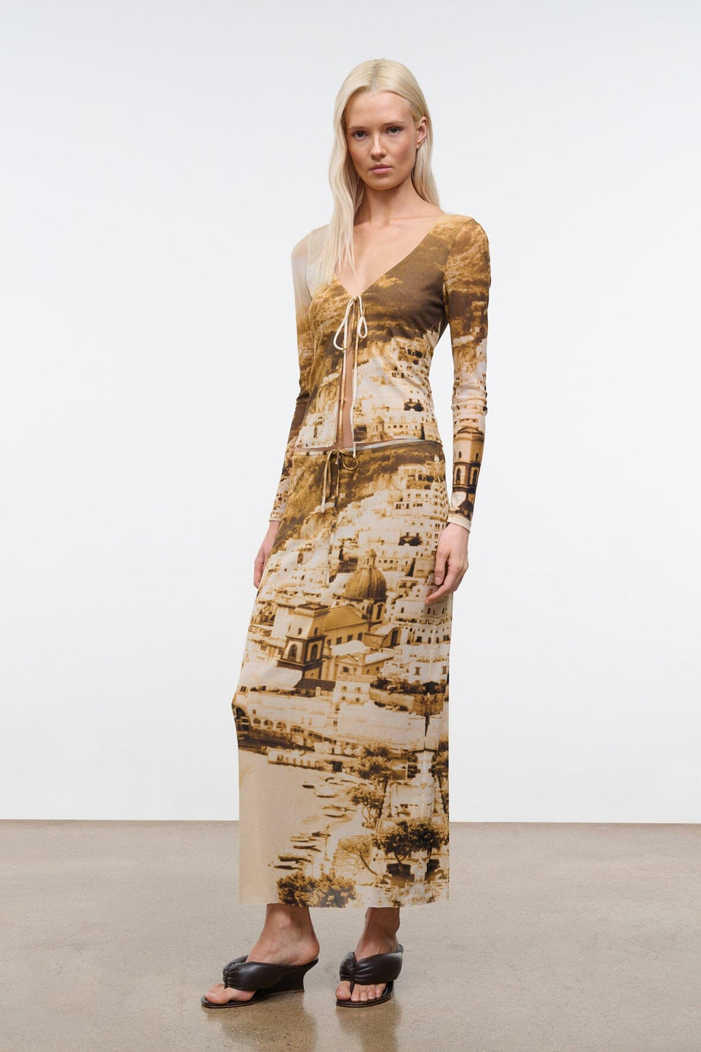 AVANI TOP | CLIFFSIDE