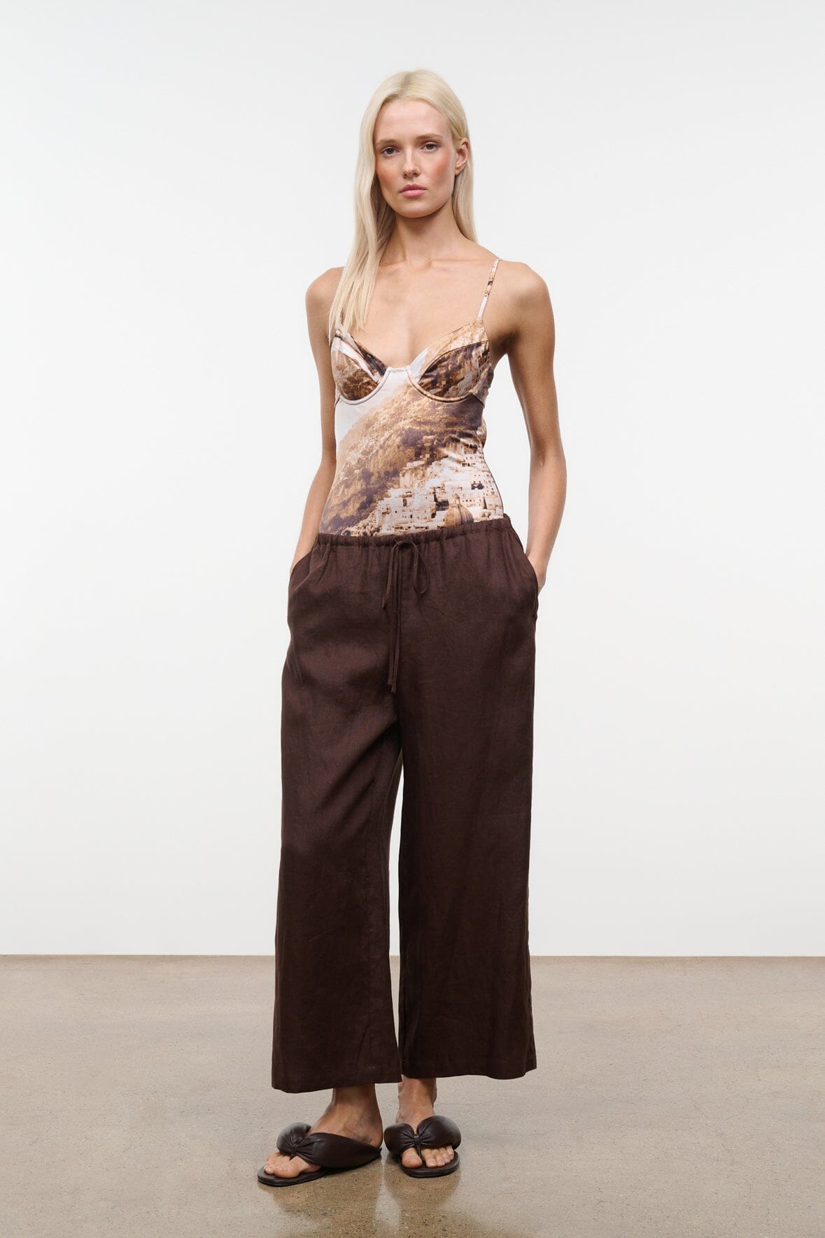 MATEO LINEN CROPPED PANT | ROOT