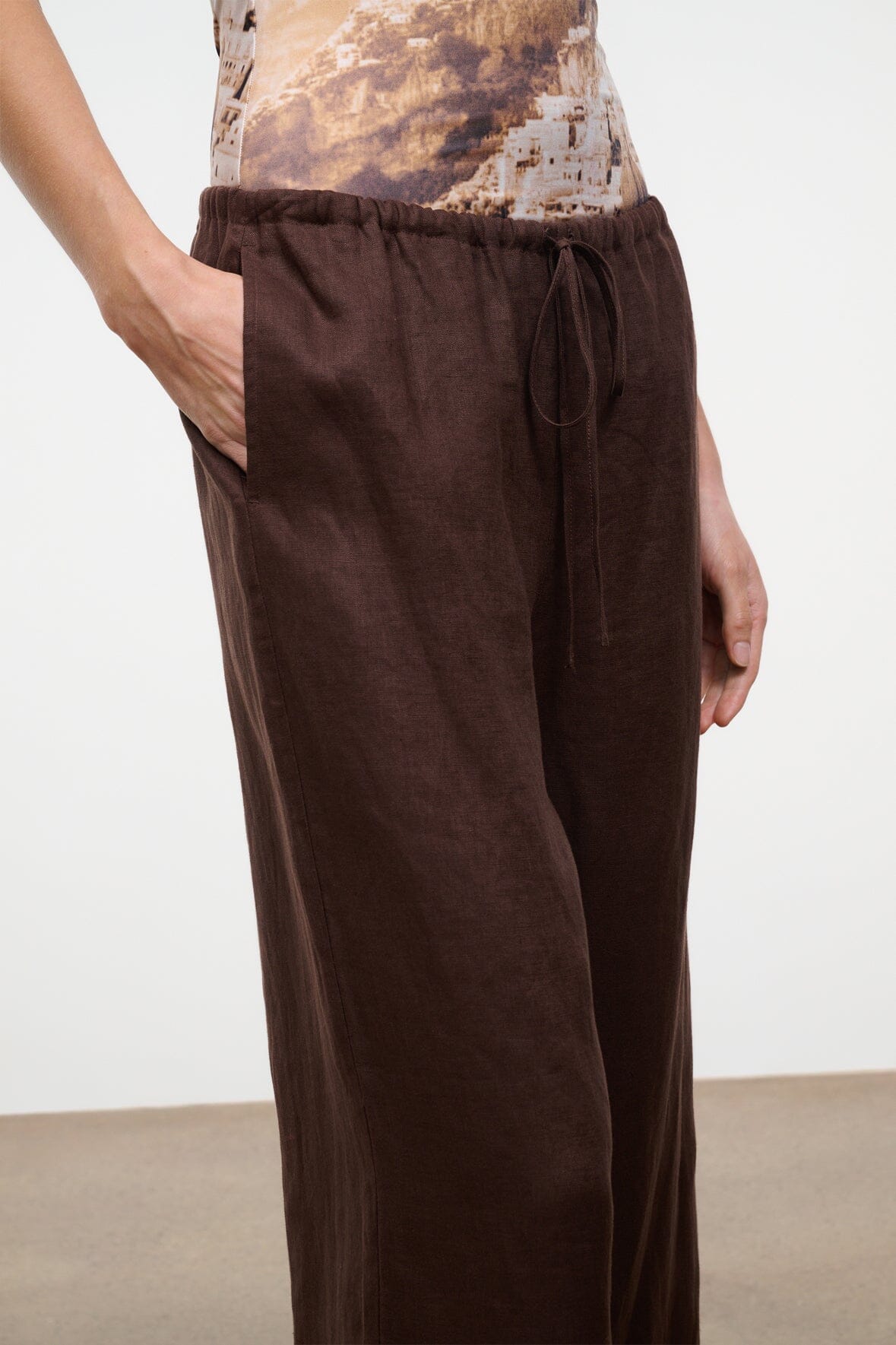 MATEO LINEN CROPPED PANT | ROOT