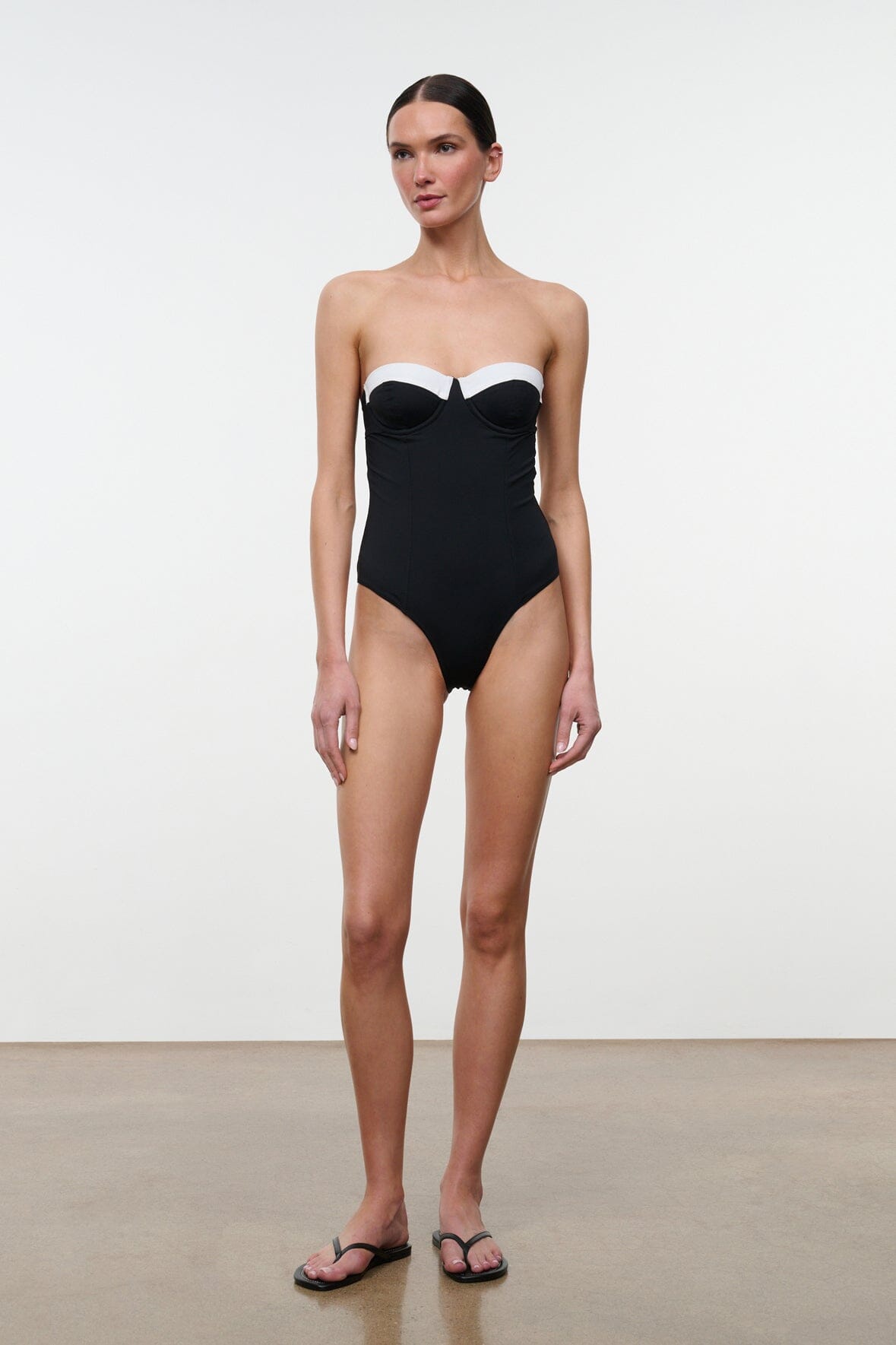 MAEVE ONE PIECE | BLACK WHITE