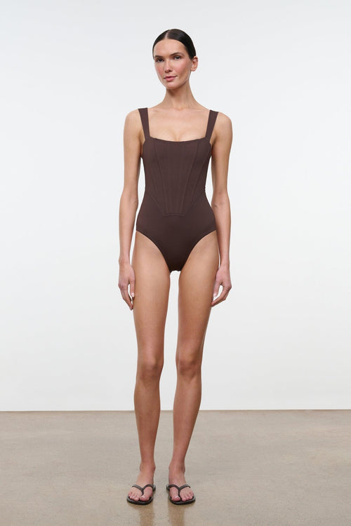 ADELAIDE ONE PIECE | DARK CHOCOLATE