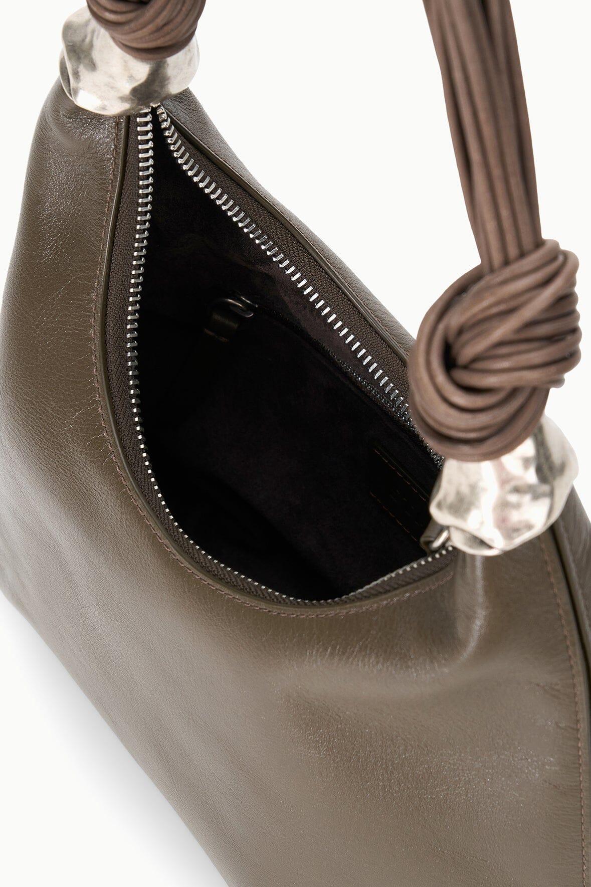 CUFF SHOULDER BAG | TRUFFLE