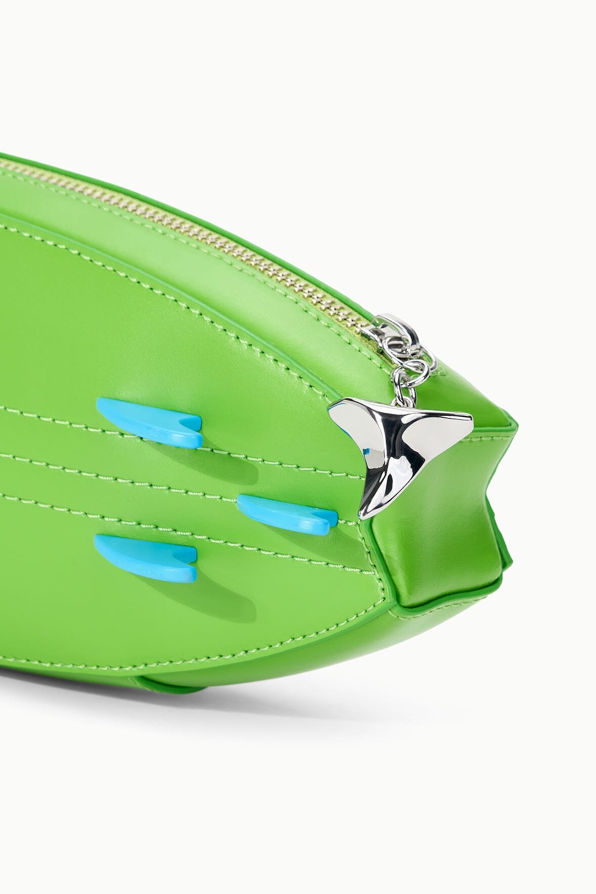 SURFBOARD CLUTCH | SPROUT