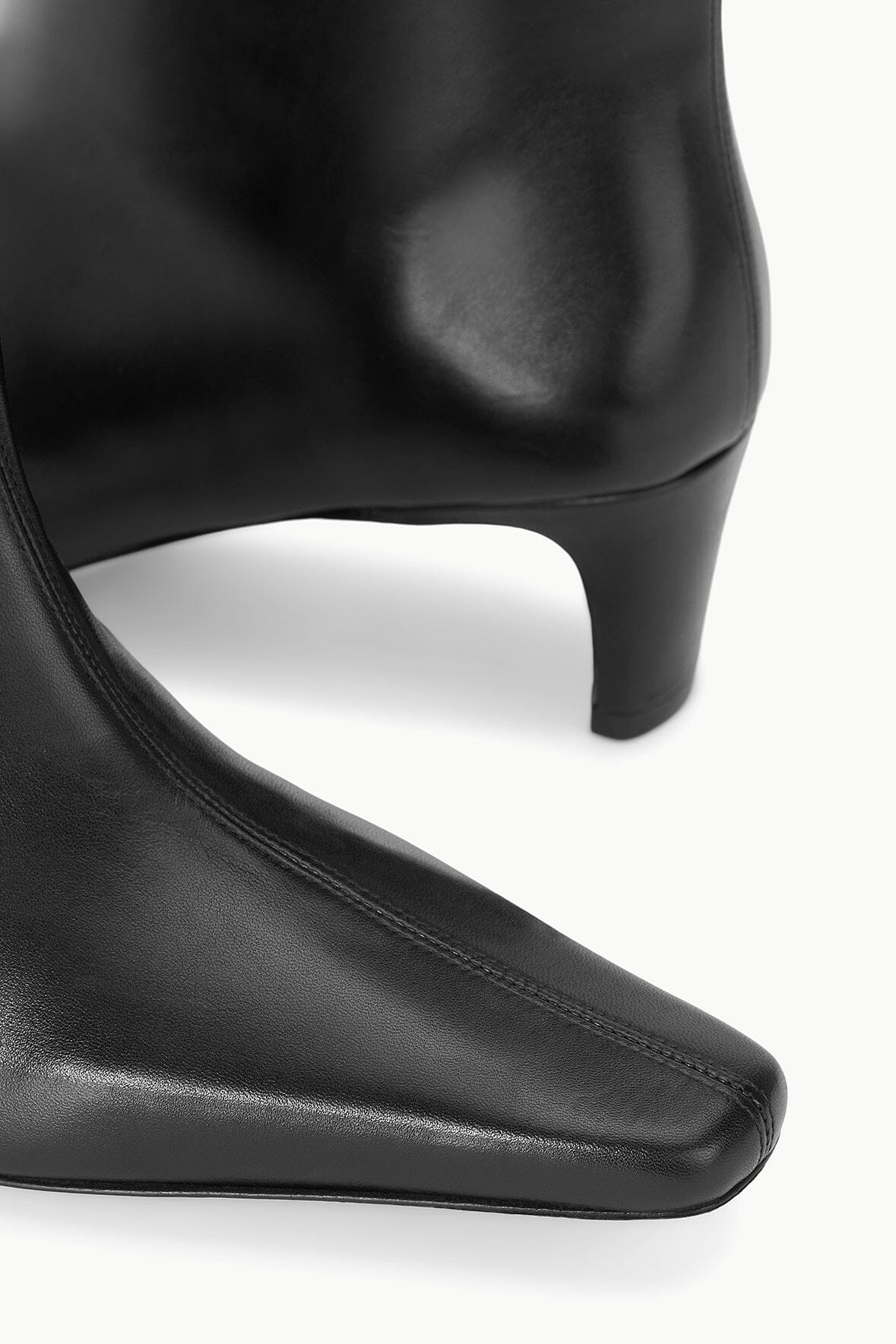 WIDE SHAFT WALLY BOOT | BLACK